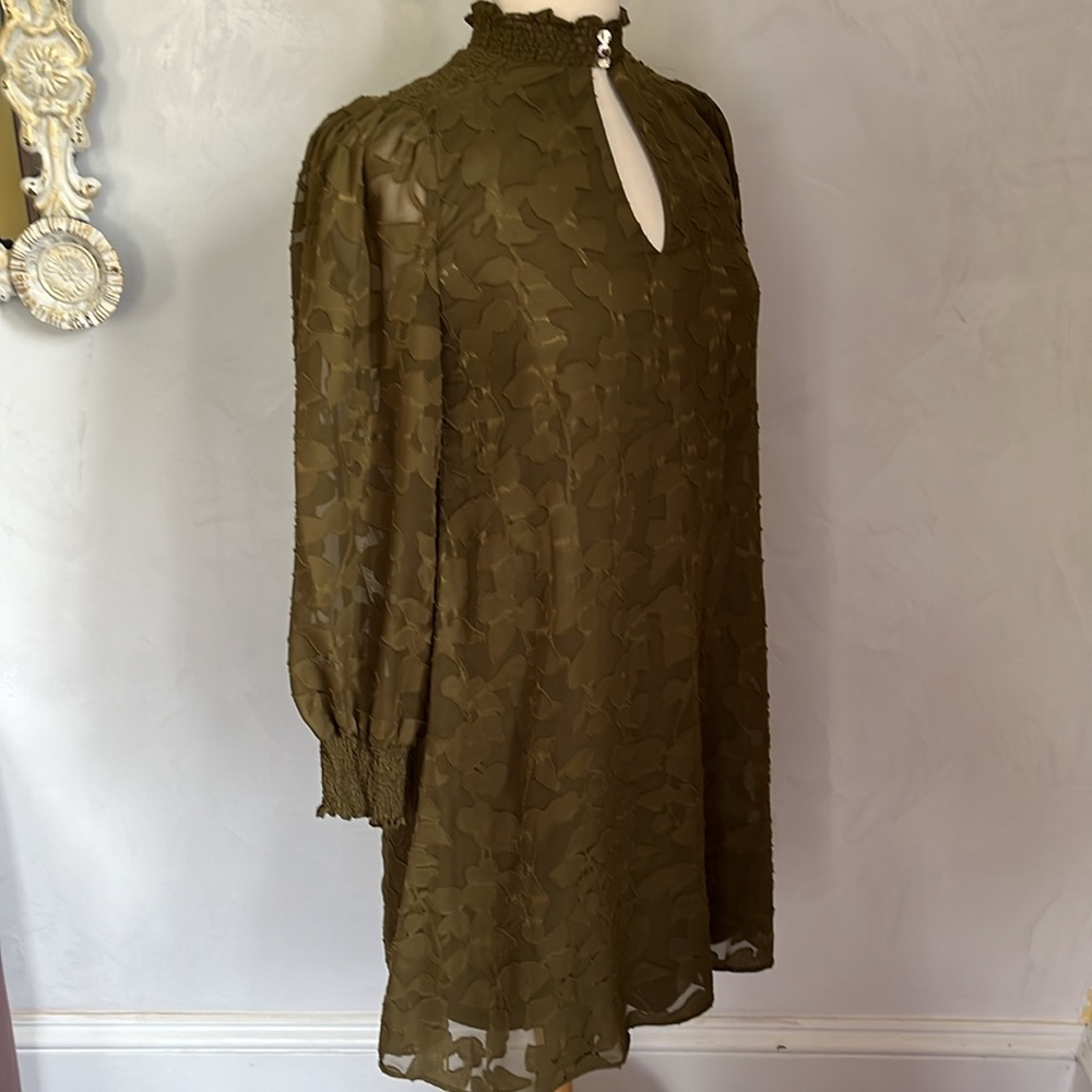 Tommy Hilfiger Army green pullover floral chiffon dress w/long sleeves Size 2 - Picture 3 of 14